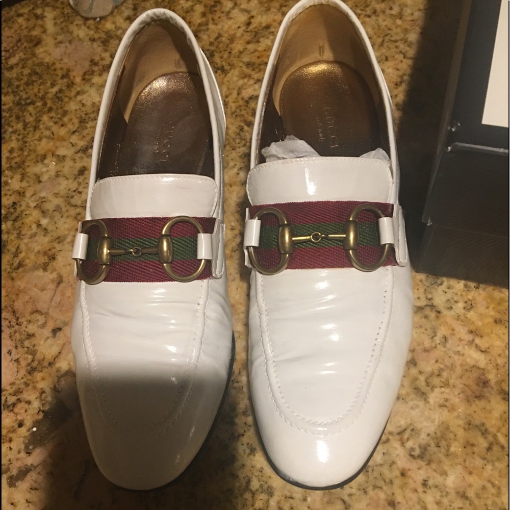 💯 authentic crisp white Gucci loafers